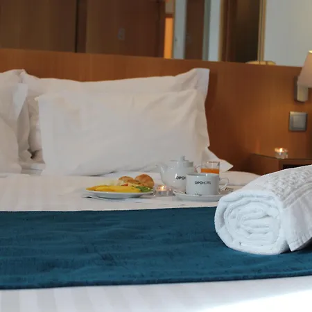 Hotel Opohotel Porto Aeroporto
