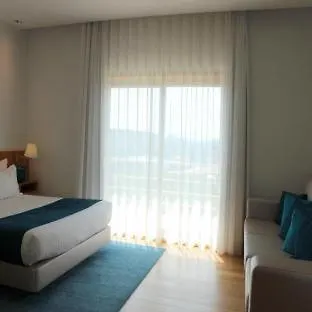 Opohotel Porto Aeroporto Hotel 4*