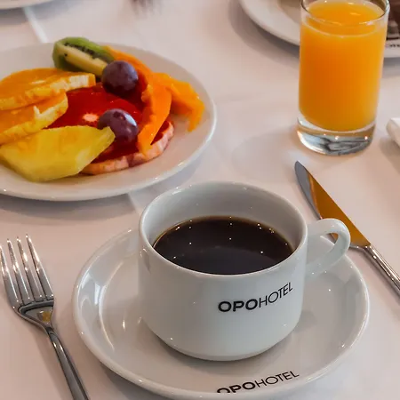 Ap Aeroporto Porto 4*