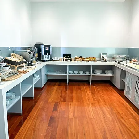 Ap Aeroporto Porto 4* Maía