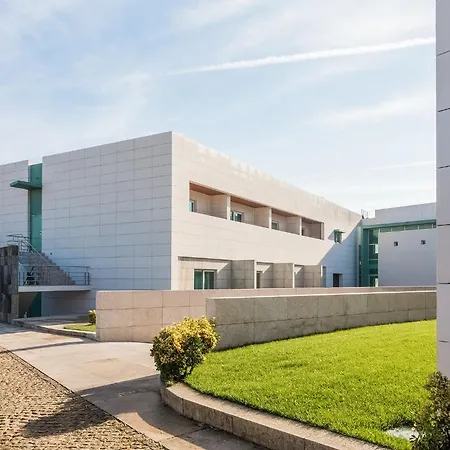 Hotel Ap Aeroporto Porto 4*
