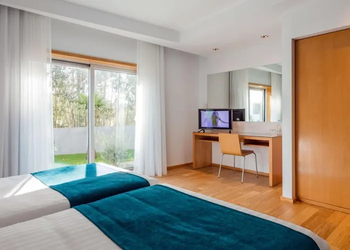 Ap Aeroporto Porto Hotel 4*