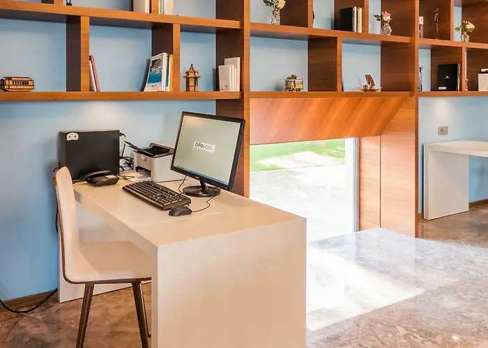 Ap Aeroporto Porto 4*