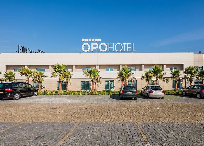 Ξενοδοχείο Ap Aeroporto Porto 4*