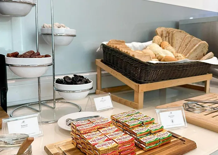 Hotel Ap Aeroporto Porto 4*