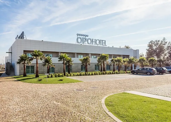 Ap Aeroporto Porto 4*