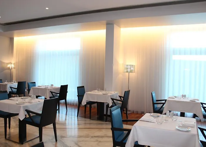 Ap Aeroporto Porto Hotel 4*