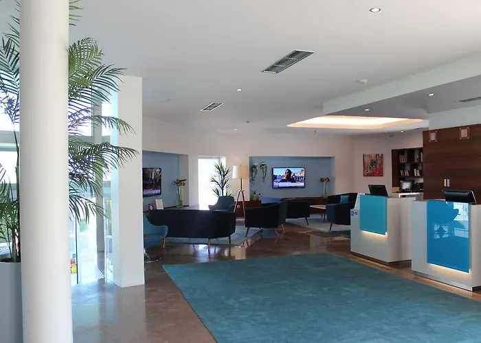 Ap Aeroporto Porto 4* Maía